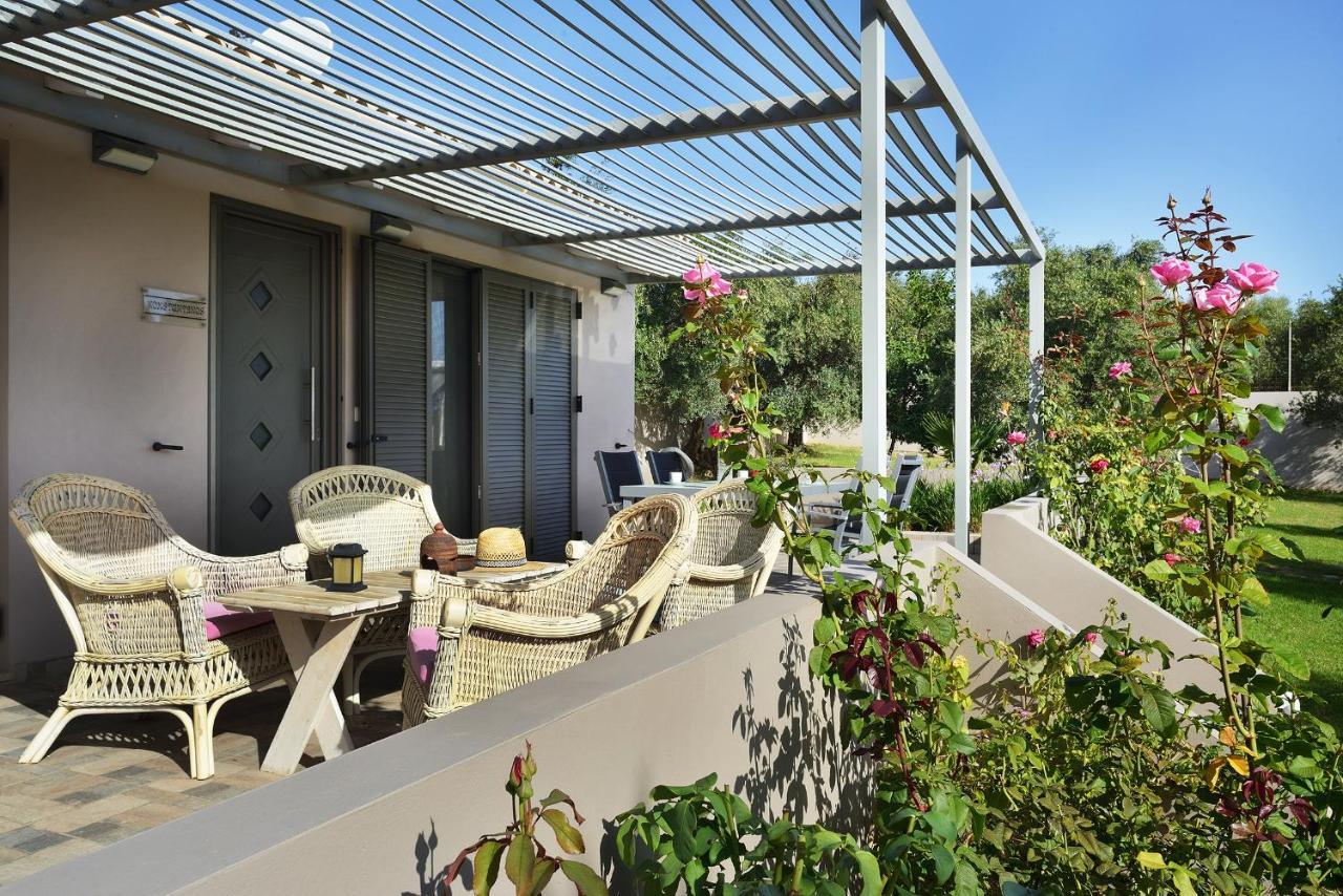Alexandra'S Garden Houses Stalos Exterior foto