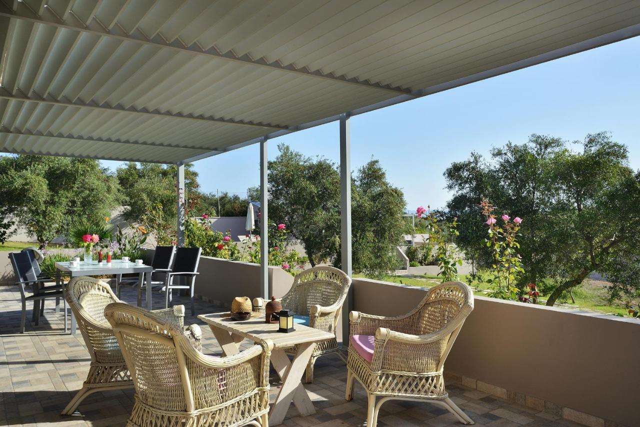 Alexandra'S Garden Houses Stalos Exterior foto